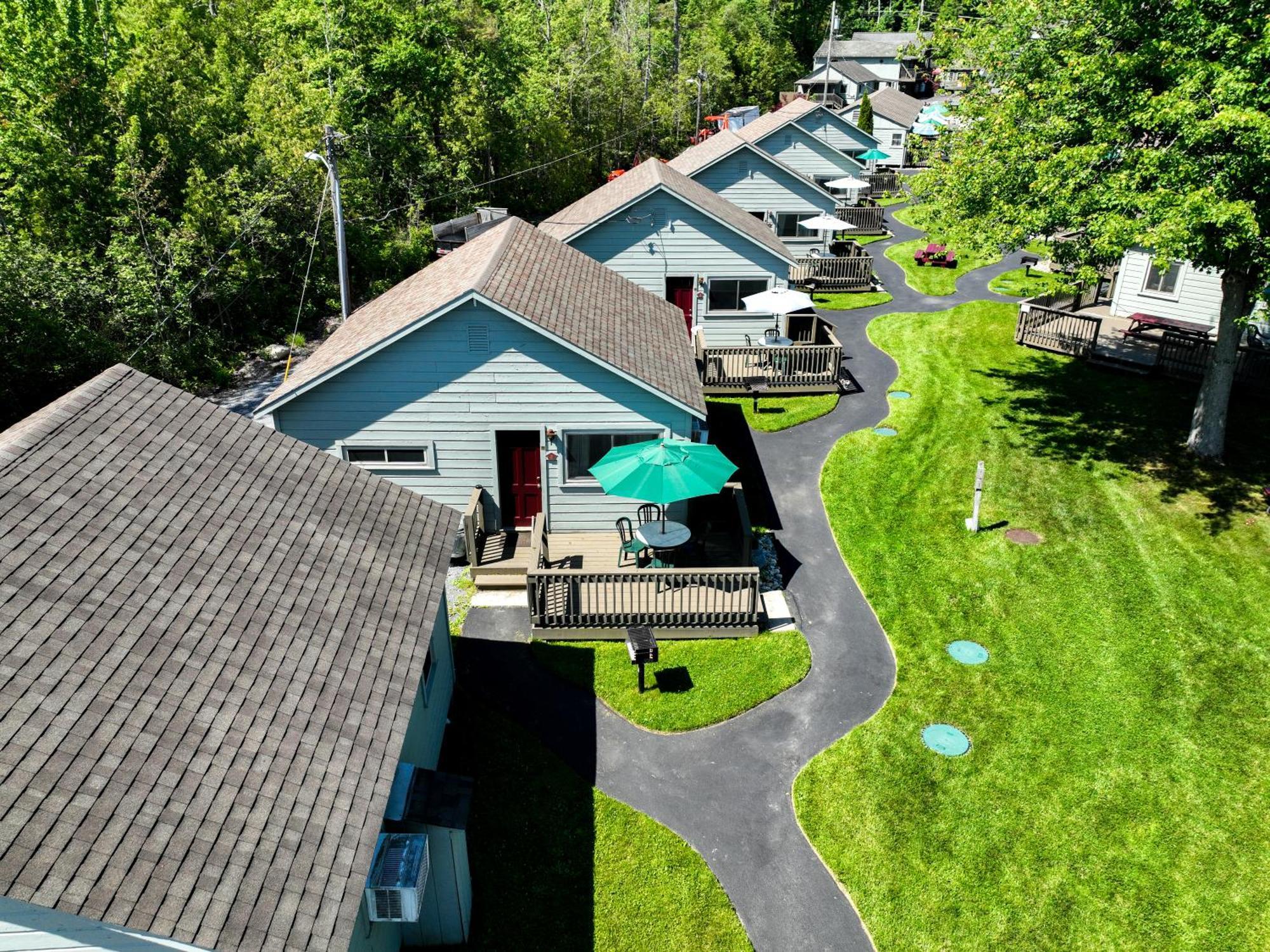 Lake George Diamond Cove Cottages, Cabins, & Hotel Exteriér fotografie